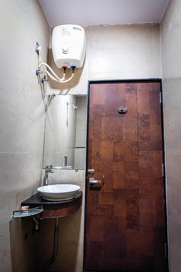 Ganesh Bhavan By Vinayak Hotels Brahmapur Exterior foto